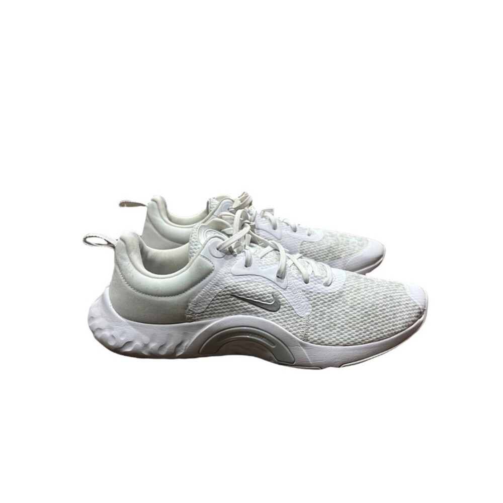 Nike Women’s In-Season TR 11 Training Shoes Size 9